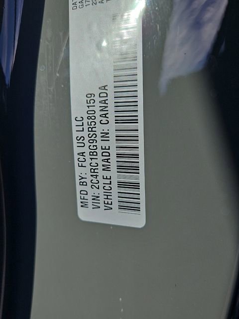 New 2025 Chrysler Pacifica Select image 9