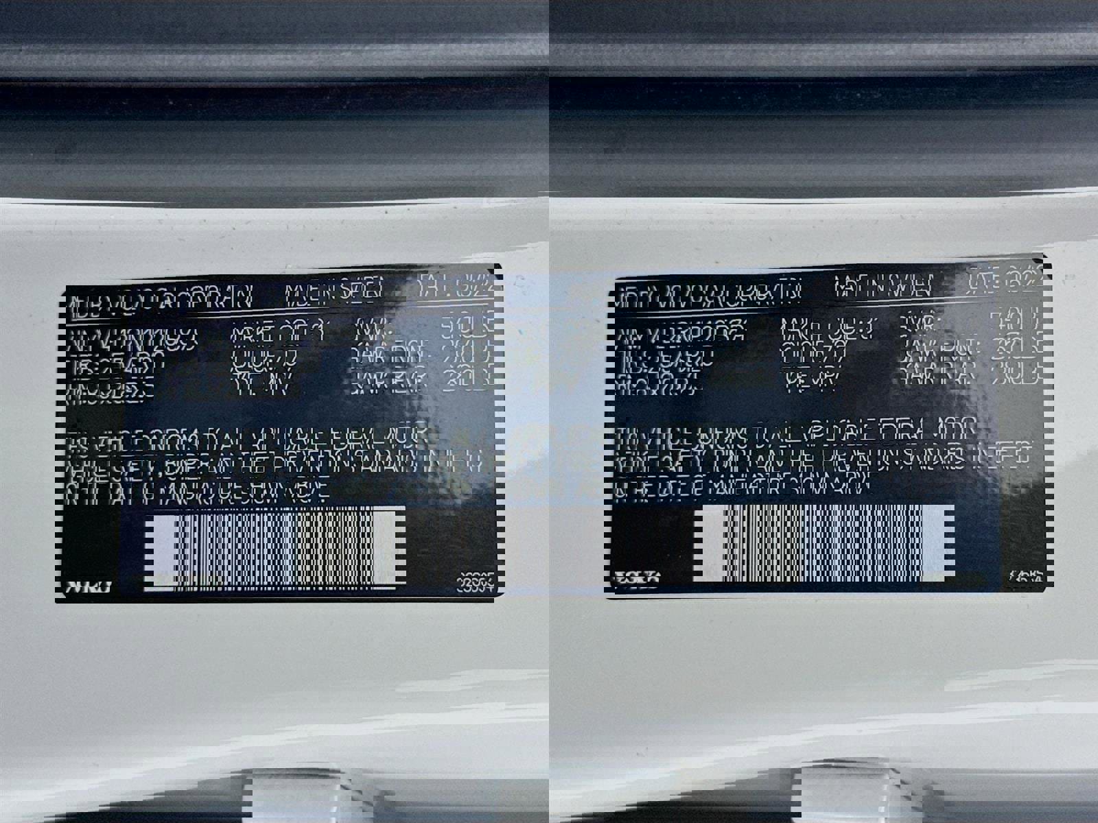 Used 2023 Volvo XC60 B5 Plus w/ Climate Package image 34