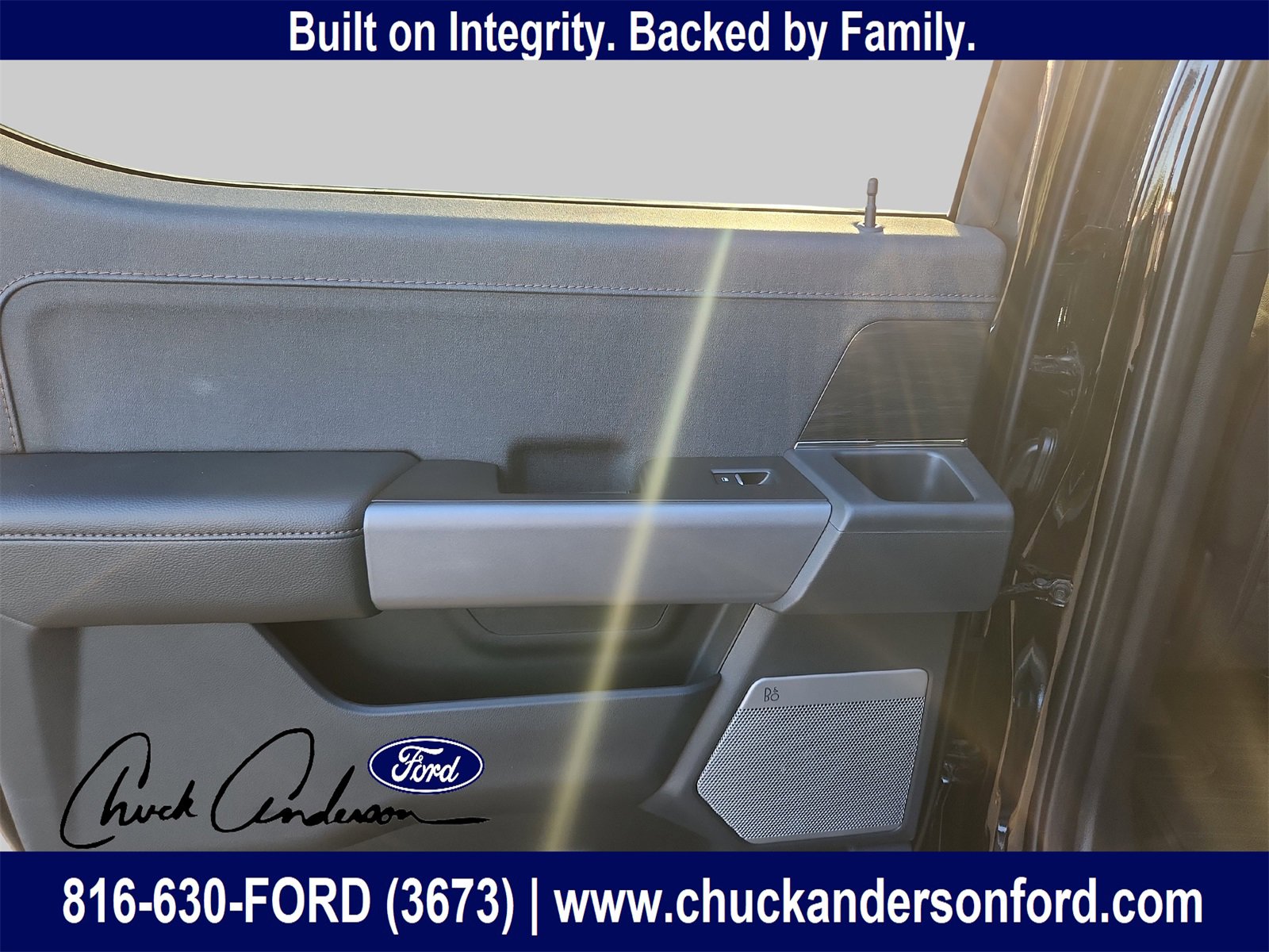 New 2025 Ford F150 Lariat w/ Equipment Group 502A High image 23