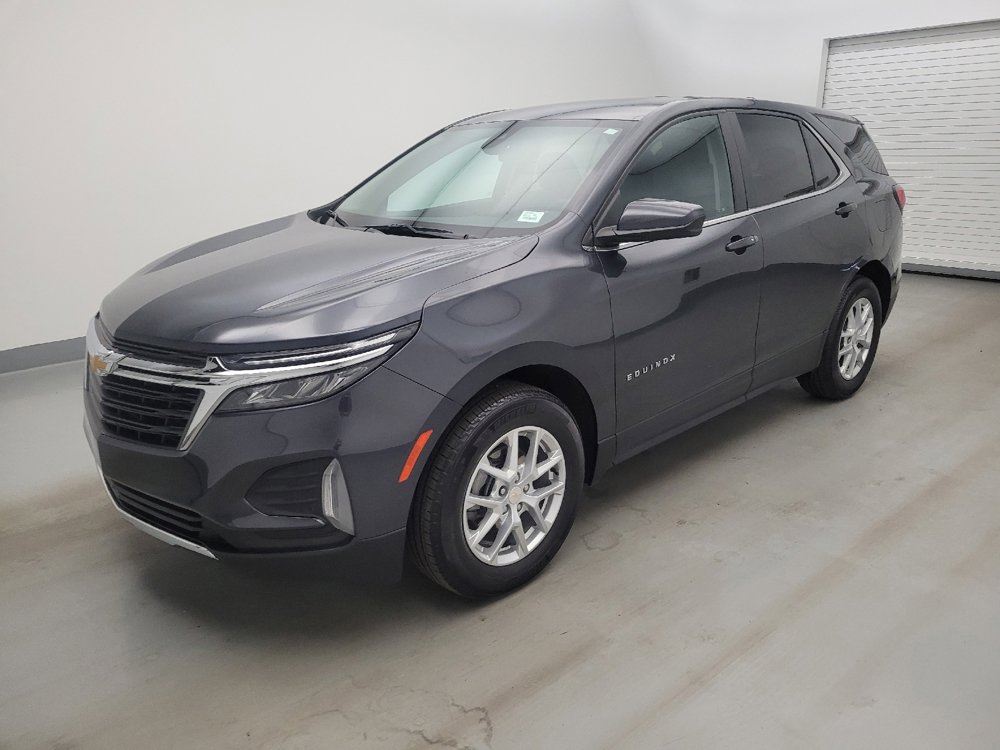 Used 2023 Chevrolet Equinox LT FWD image 2