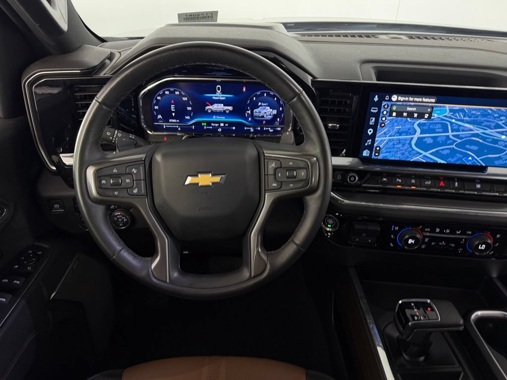 Used 2024 Chevrolet Silverado 1500 High Country w/ High Country Premium Package AWD/4WD image 12