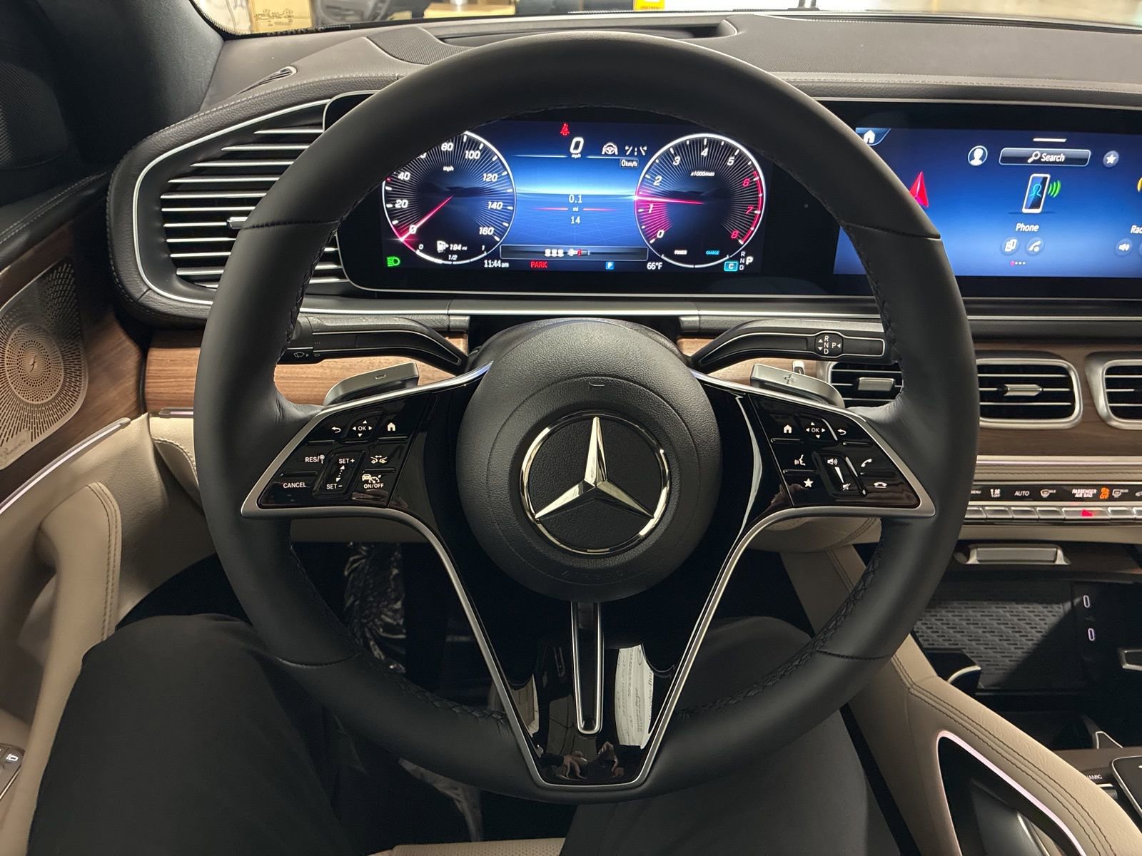New 2026 Mercedes-Benz GLE 450 4MATIC Coupe image 11