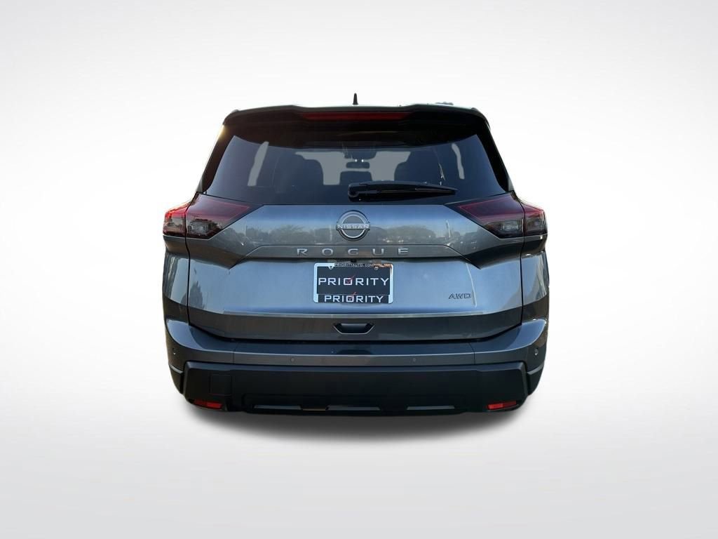 New 2025 Nissan Rogue S image 4