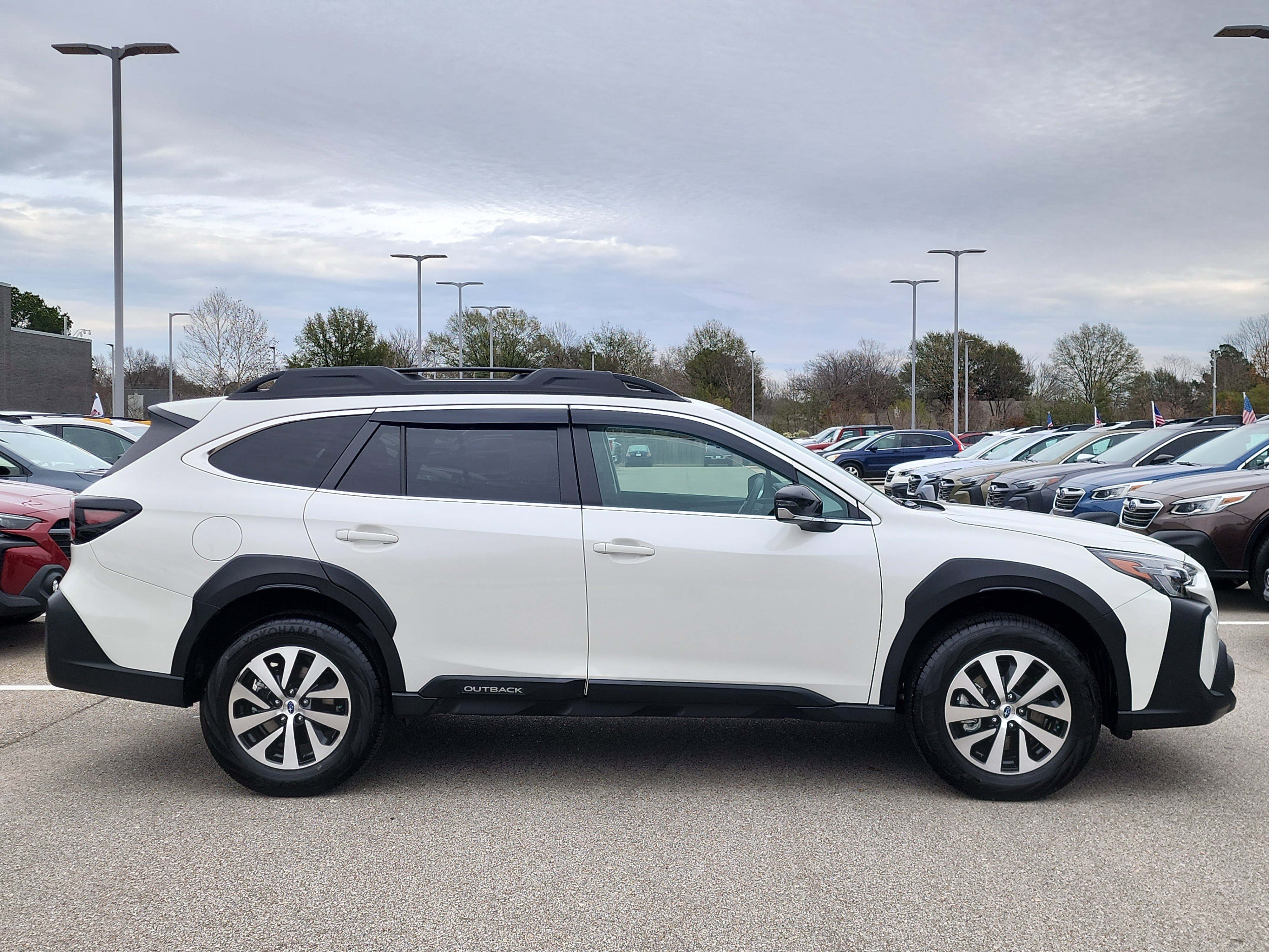 Certified 2025 Subaru Outback Premium w/ Popular Package #1 image 2