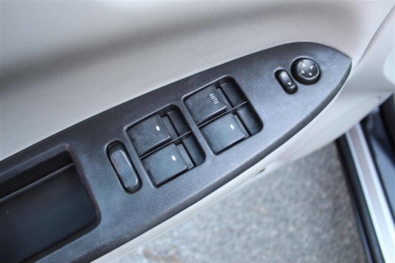 Used 2007 Chevrolet Impala SS w/ Convenience Package FWD image 12