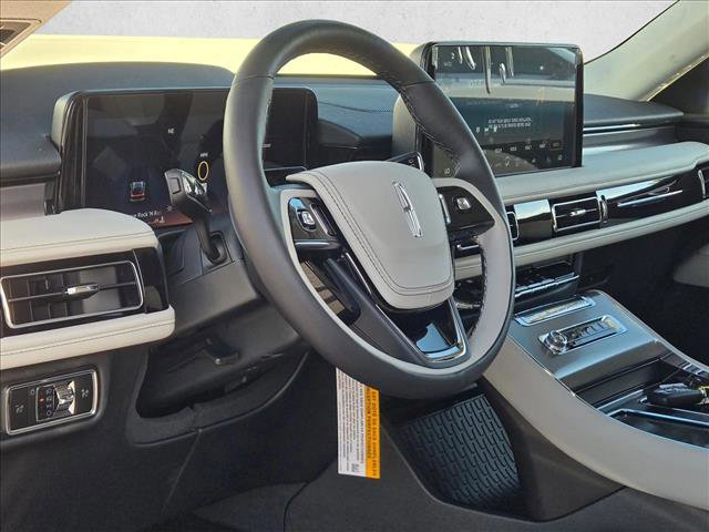 New 2026 Lincoln Aviator 2WD video 3