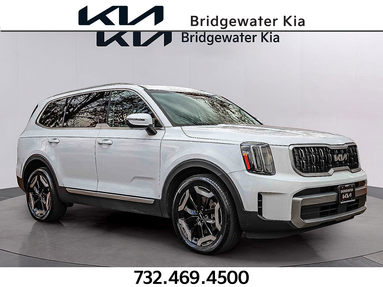 Certified 2023 Kia Telluride EX w/ EX Captain's Chair Package