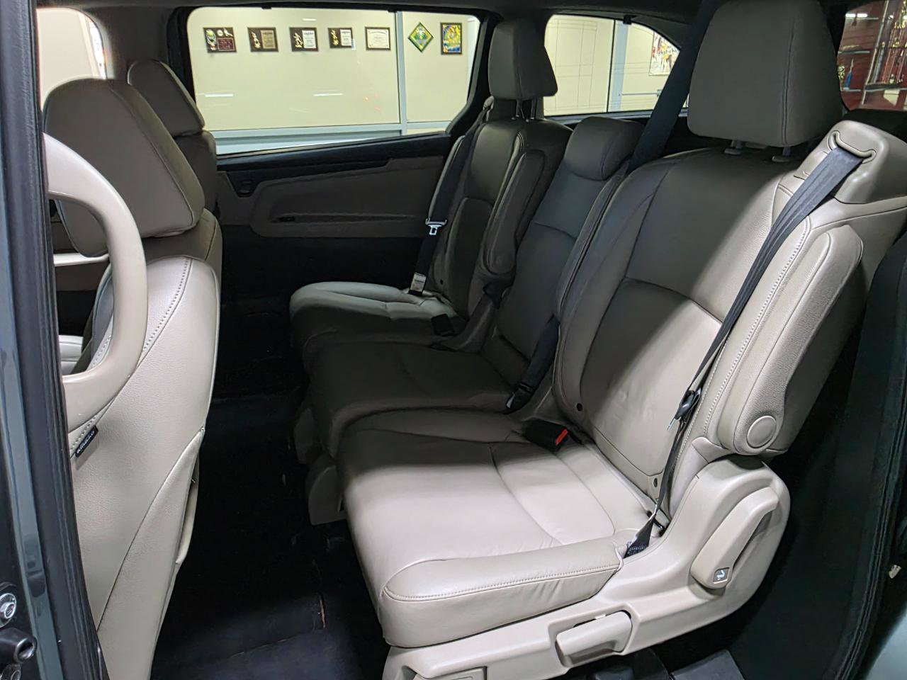 Used 2018 Honda Odyssey EX-L image 19