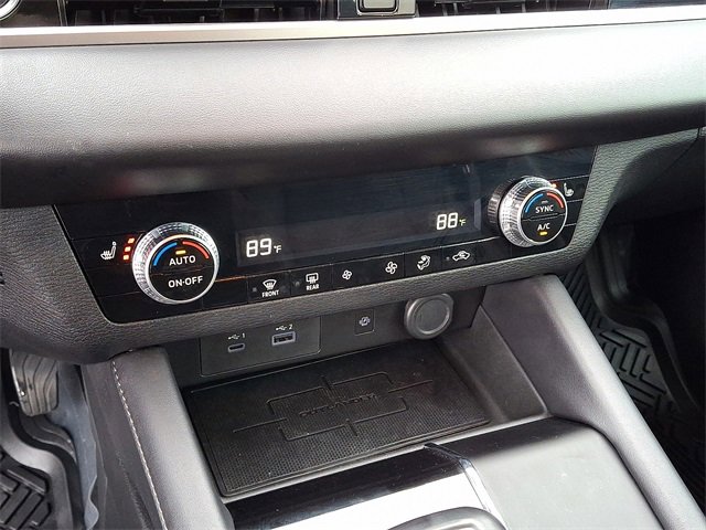 Used 2024 Mitsubishi Outlander SE image 12