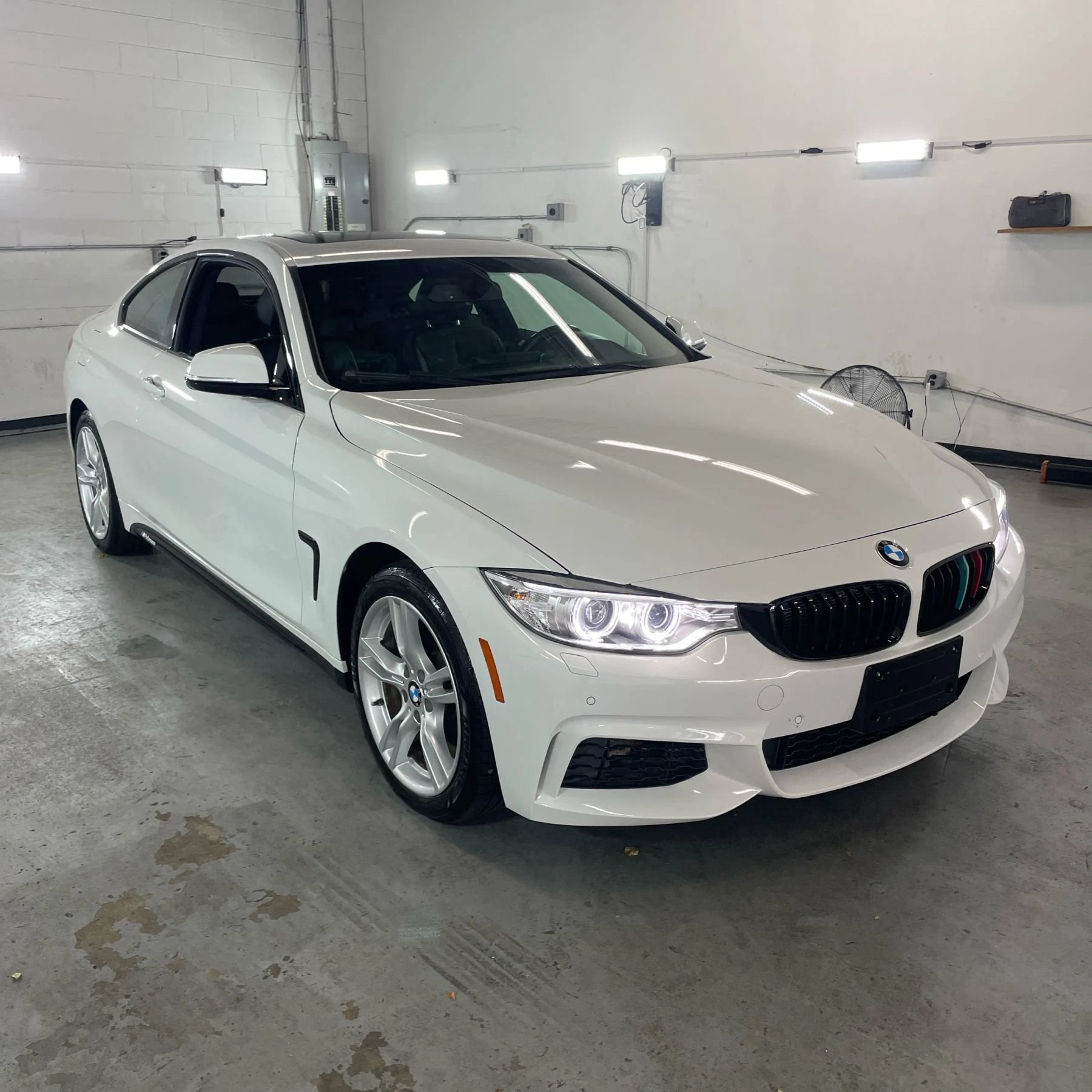 Used 2015 BMW 428i xDrive Coupe AWD/4WD image 5
