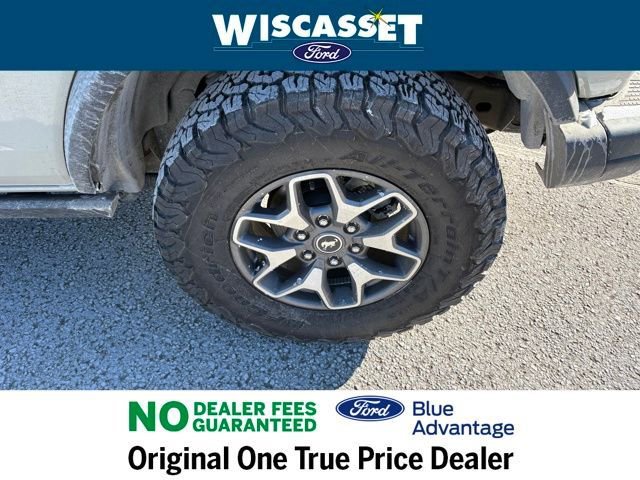 Used 2025 Ford Bronco Badlands image 34