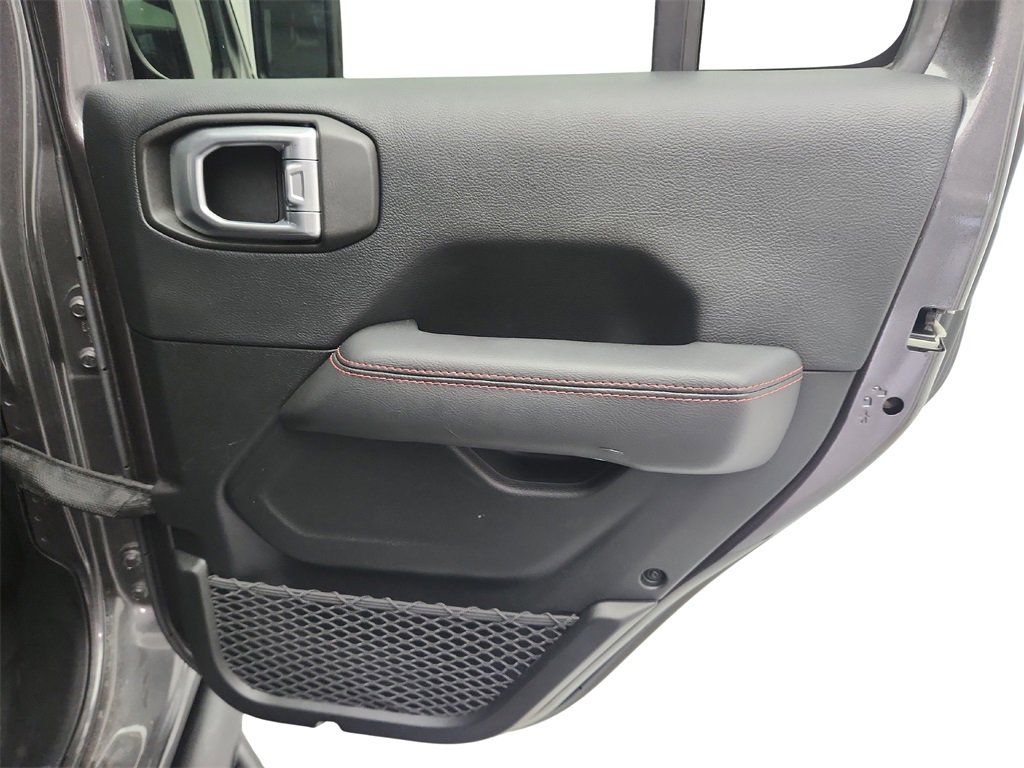 Used 2018 Jeep Wrangler Unlimited Rubicon image 28