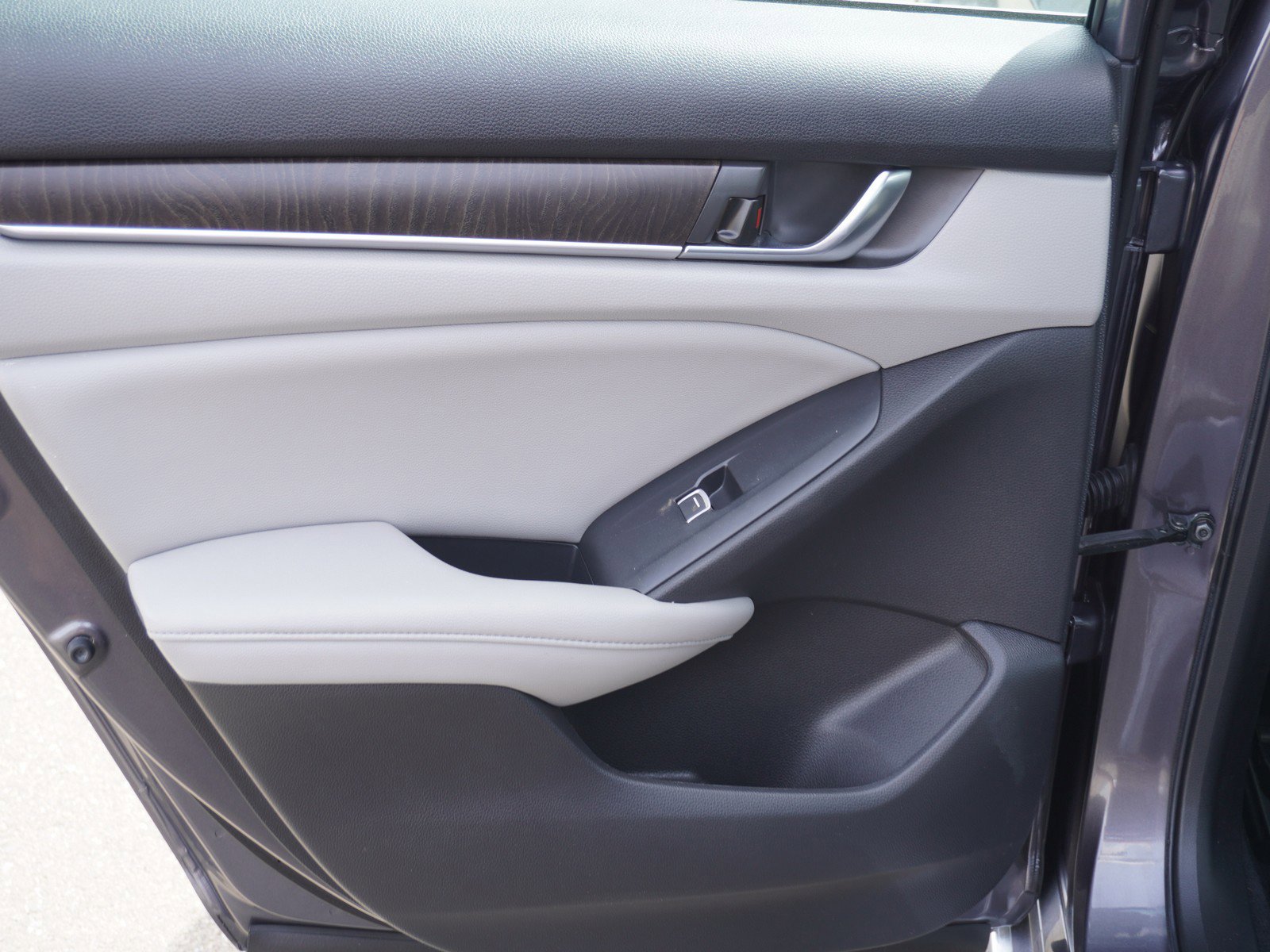 Used 2020 Honda Accord EX-L image 10