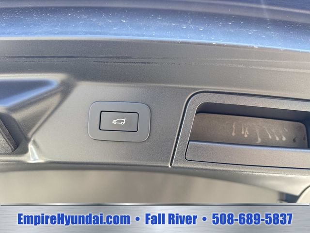 Used 2024 Land Rover Range Rover Velar Dynamic HSE AWD/4WD image 7