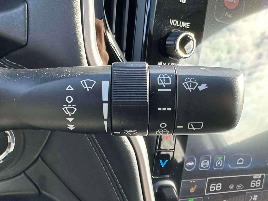 Certified 2025 Subaru Outback Limited image 22