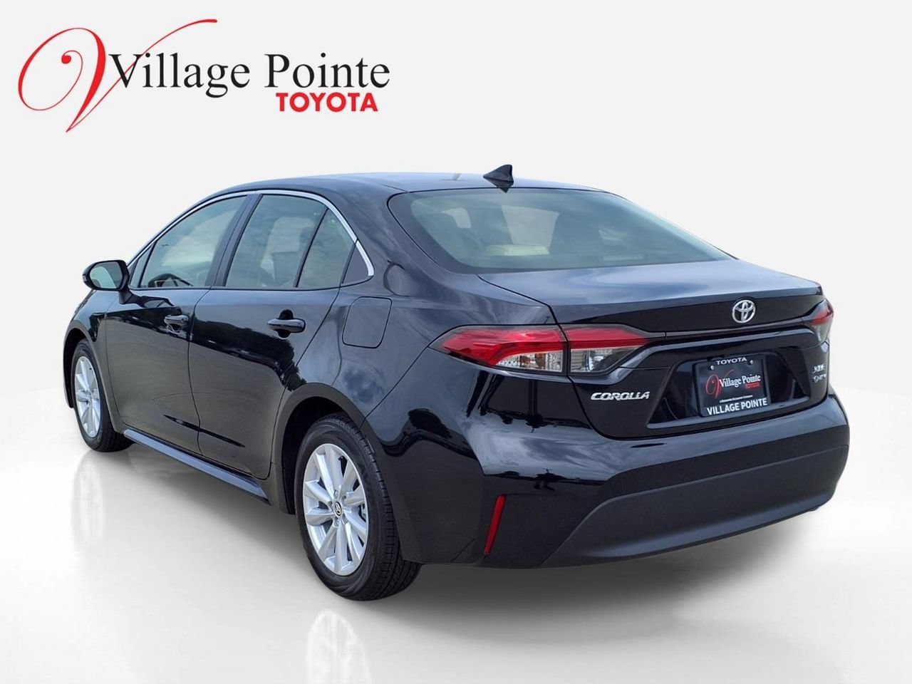 Certified 2026 Toyota Corolla XLE FWD image 3