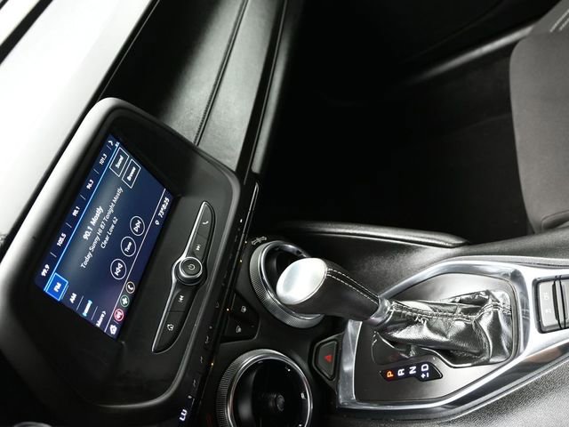 Used 2020 Chevrolet Camaro LT RWD image 20