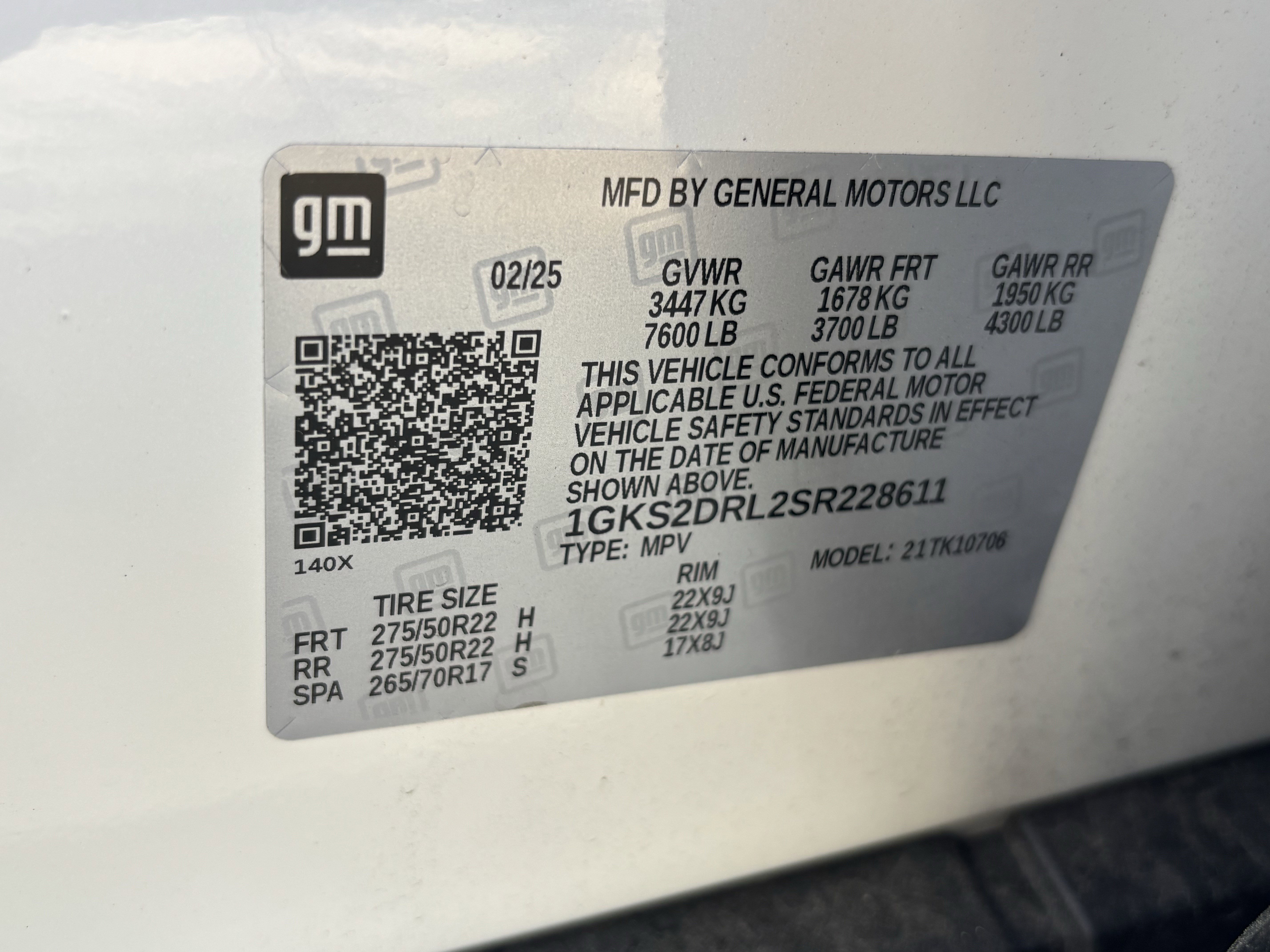 Used 2025 GMC Yukon Denali w/ LPO, Floor Liner Package image 36