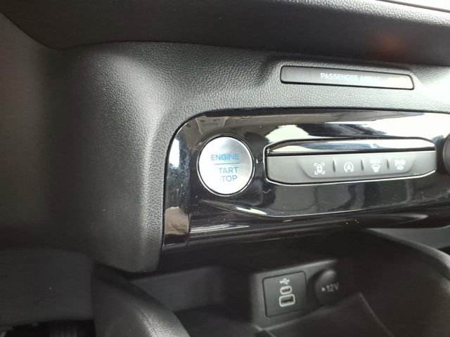 Certified 2025 Ford Escape Platinum AWD/4WD image 22