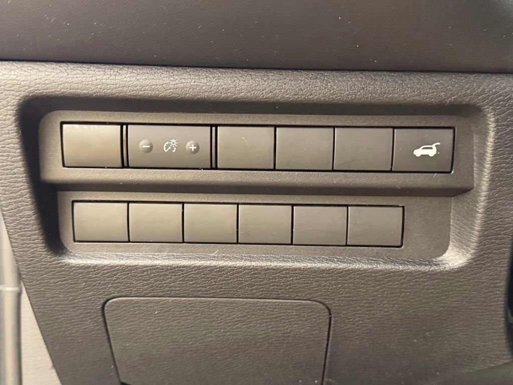 Used 2023 Mitsubishi Outlander SEL image 28