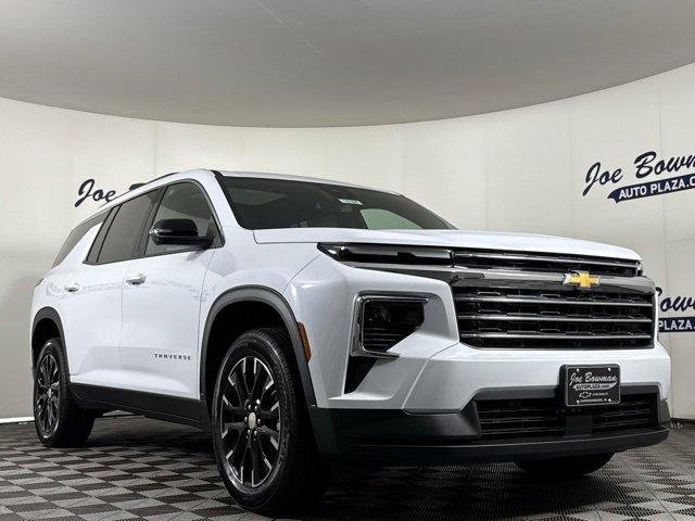 New 2026 Chevrolet Traverse LT w/ Sun and Wheel Package image 5