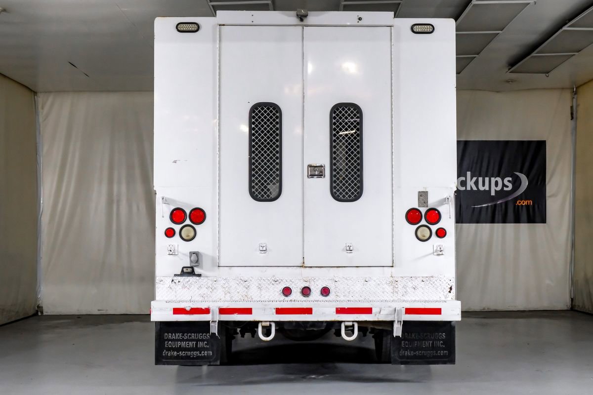 Used 2012 Ford F550 2WD Regular Cab Super Duty w/ Payload Upgrade Pkg image 9