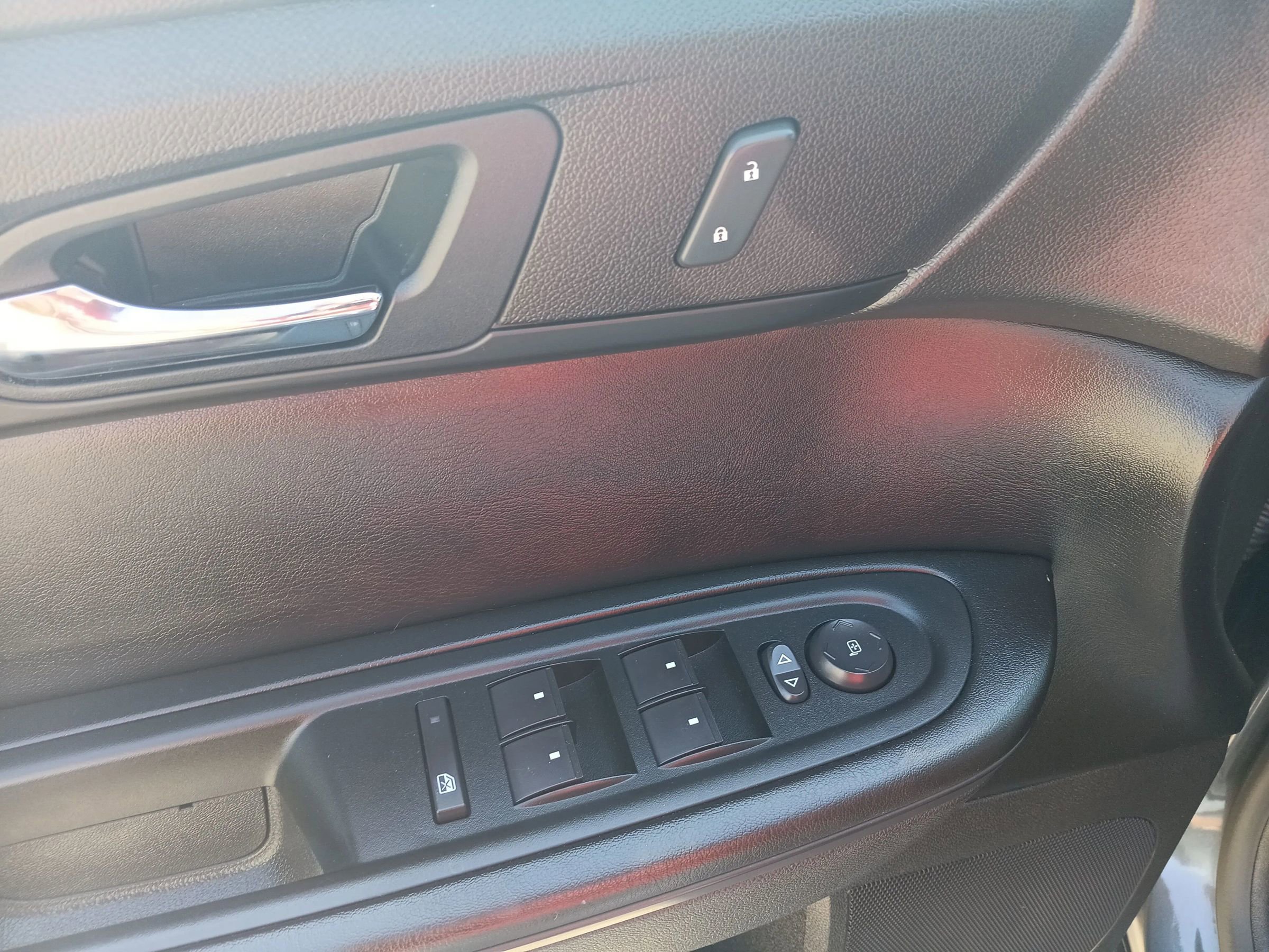 Used 2014 Chevrolet Traverse LT w/ All-Star Edition image 29