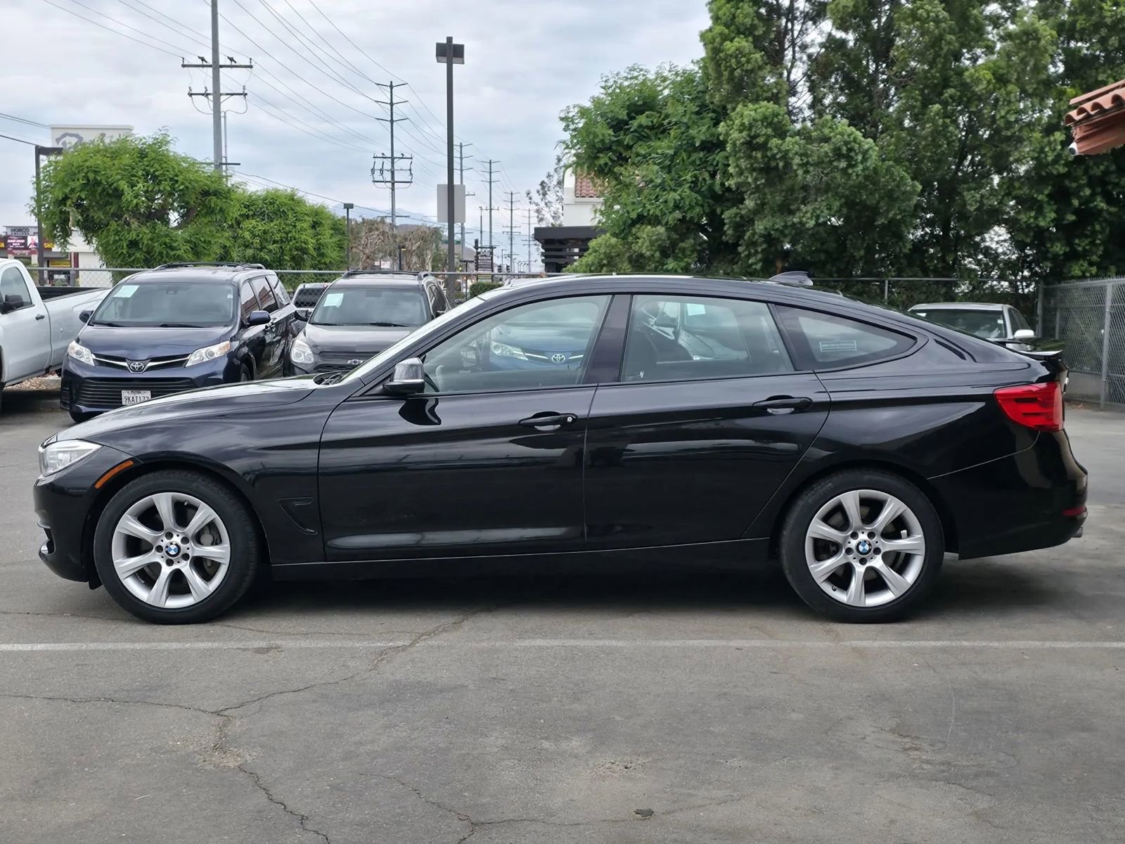 Used 2014 BMW 335i Gran Turismo xDrive image 5