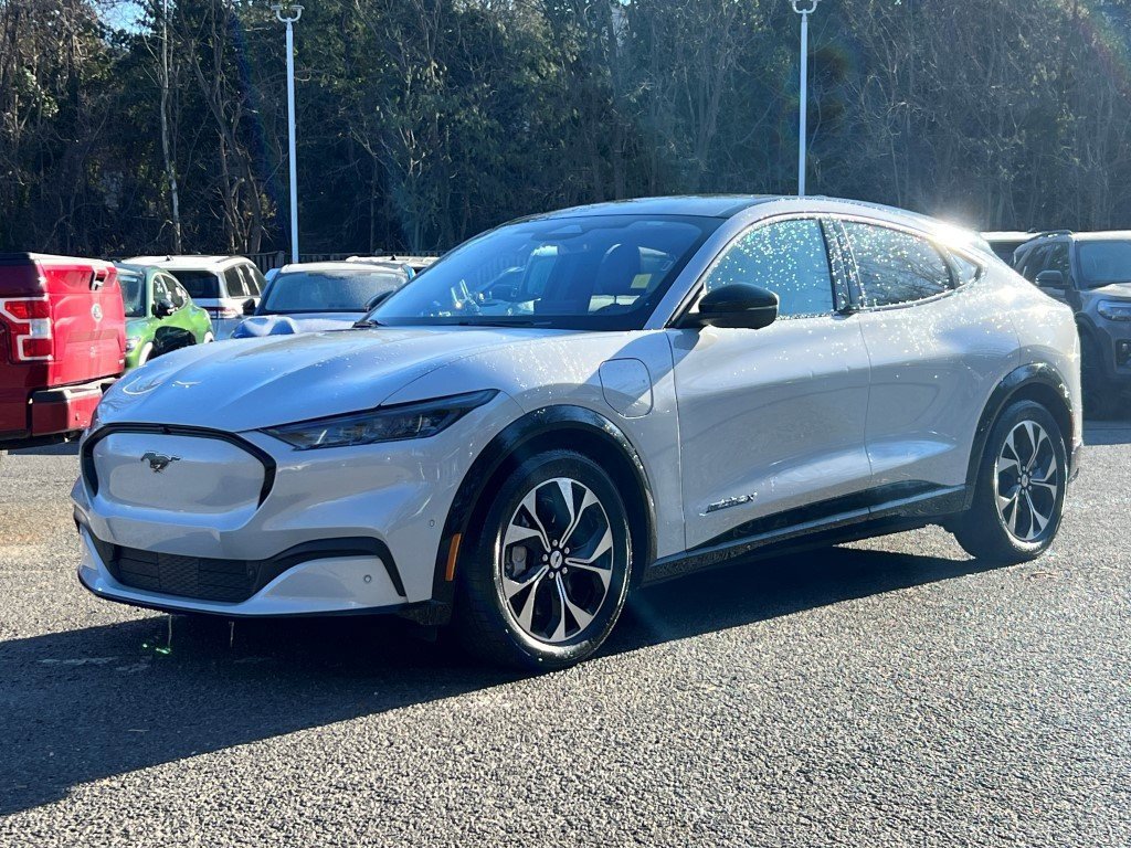 Used 2023 Ford Mustang Mach-E Premium video 2