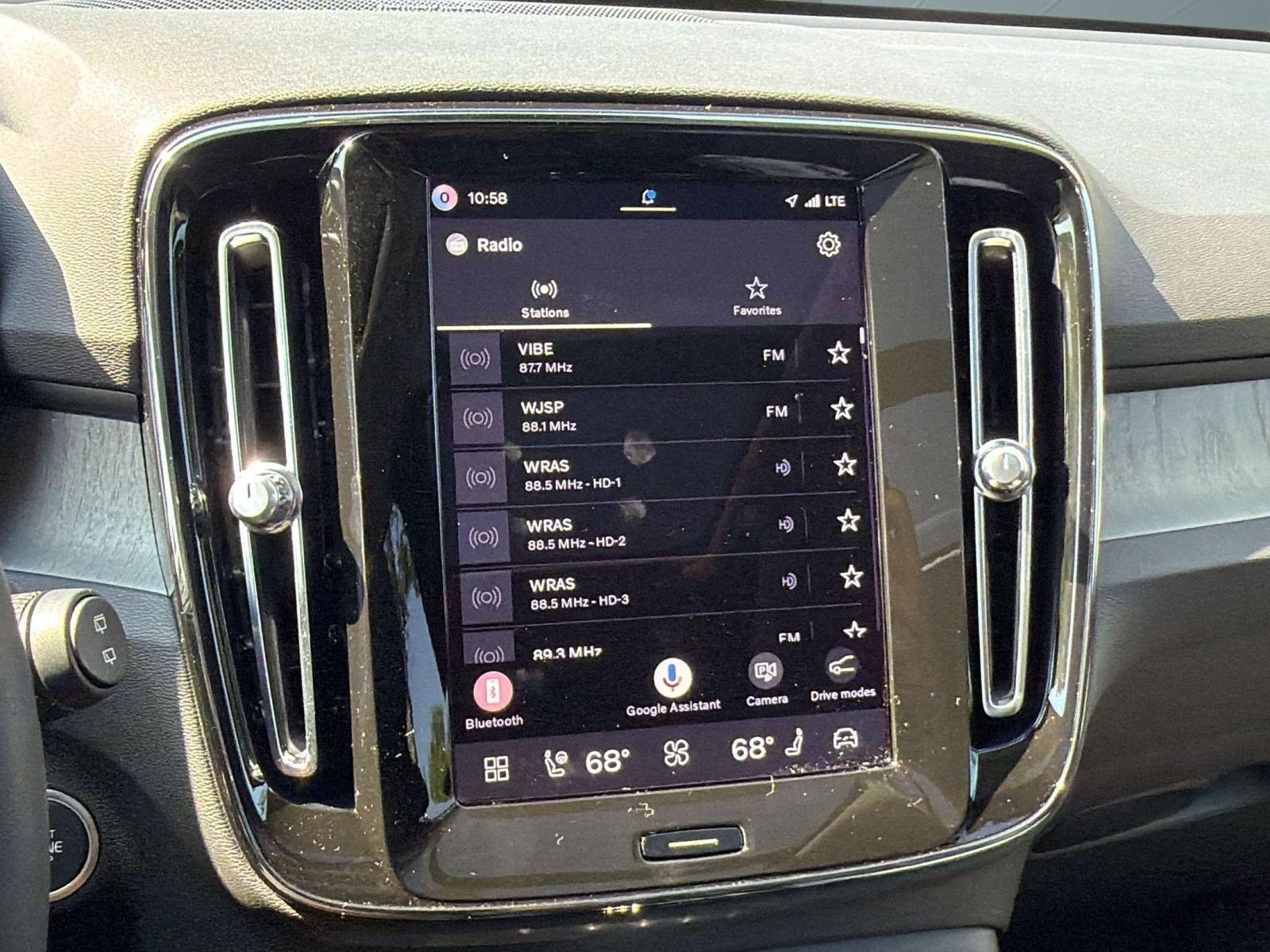 New 2026 Volvo XC40 B5 Plus w/ Climate Package AWD/4WD image 19