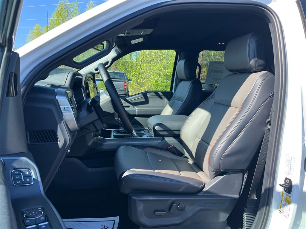 New 2025 Ford F150 Lariat w/ Equipment Group 501A Mid image 16