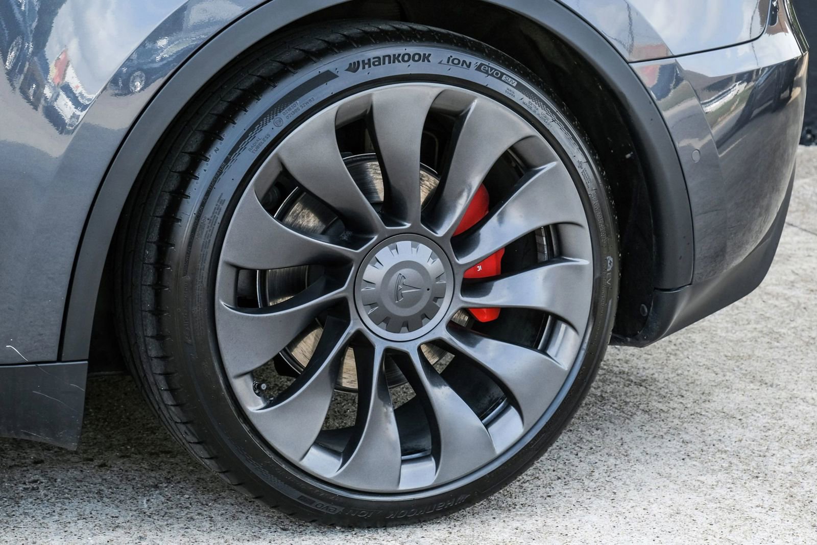 Used 2022 Tesla Model Y Performance AWD/4WD image 57