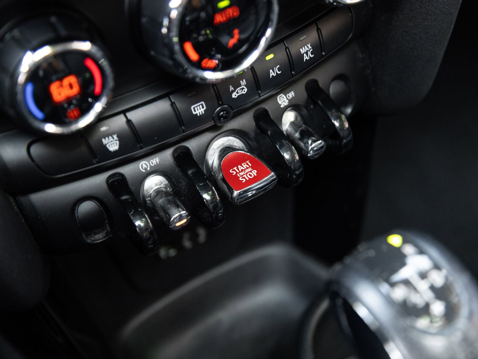 Used 2015 MINI Cooper S FWD image 25