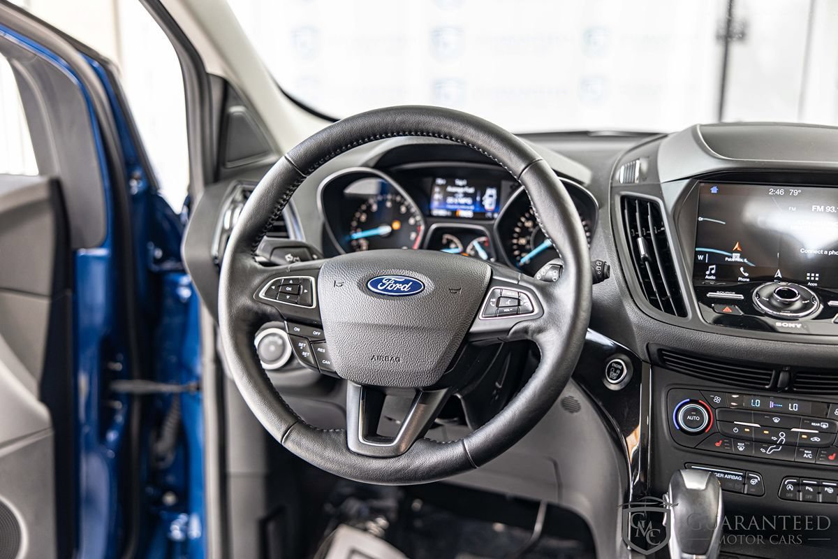 Used 2019 Ford Escape Titanium w/ U9j03 - Titanium Tow Package AWD/4WD image 36