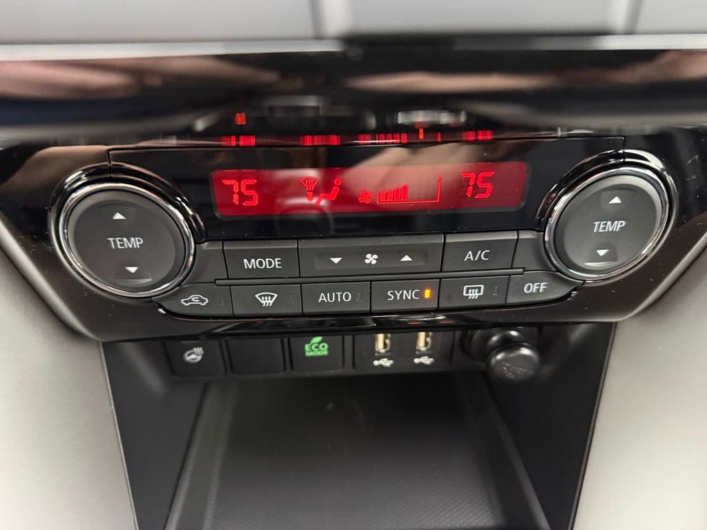 New 2026 Mitsubishi Eclipse Cross SEL image 31