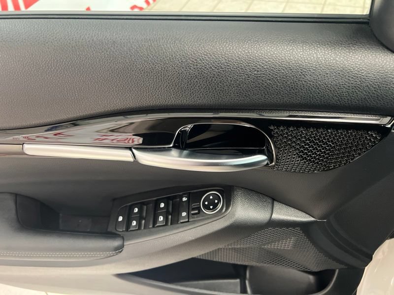 Certified 2025 Kia Seltos S FWD image 20