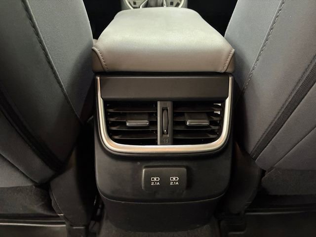 Used 2022 Subaru Outback Premium image 19