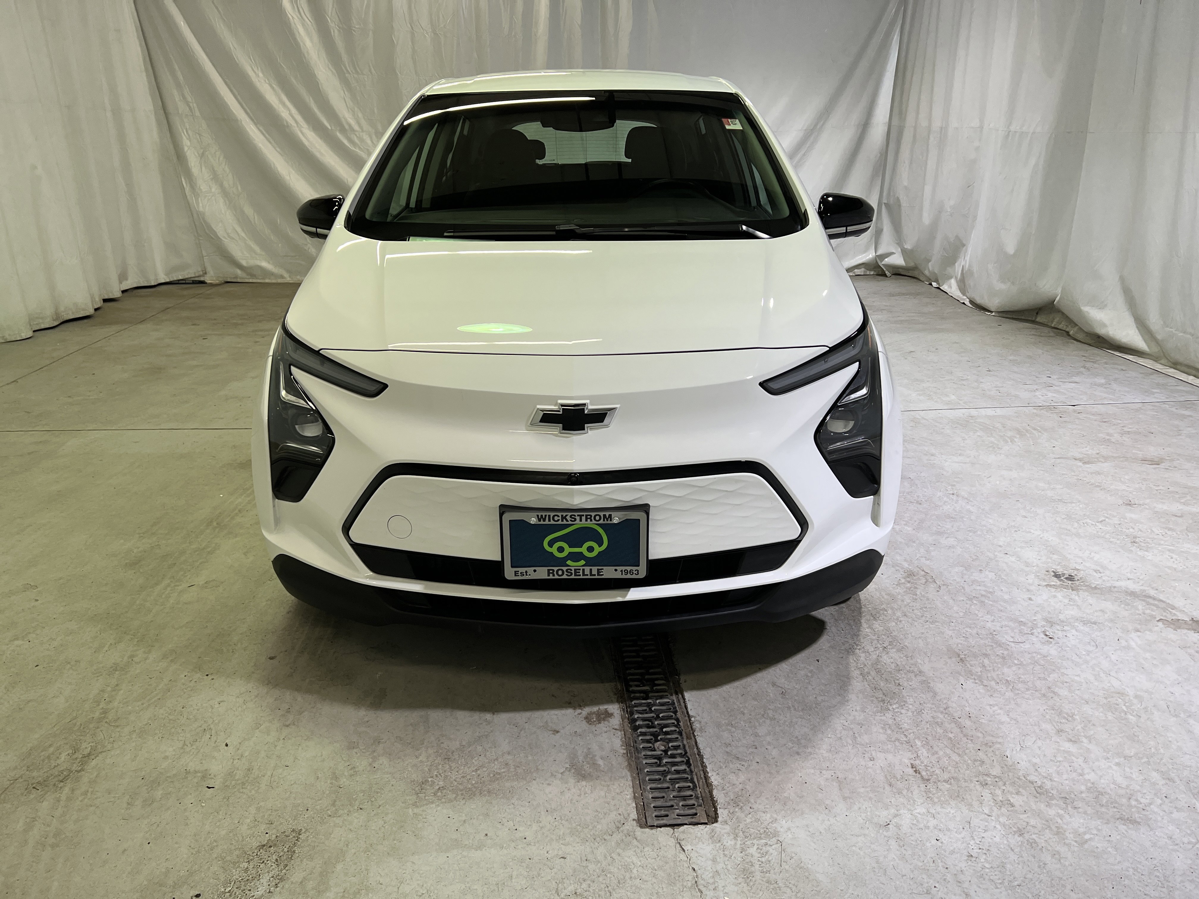 Certified 2023 Chevrolet Bolt LT w/ Infotainment Package image 3