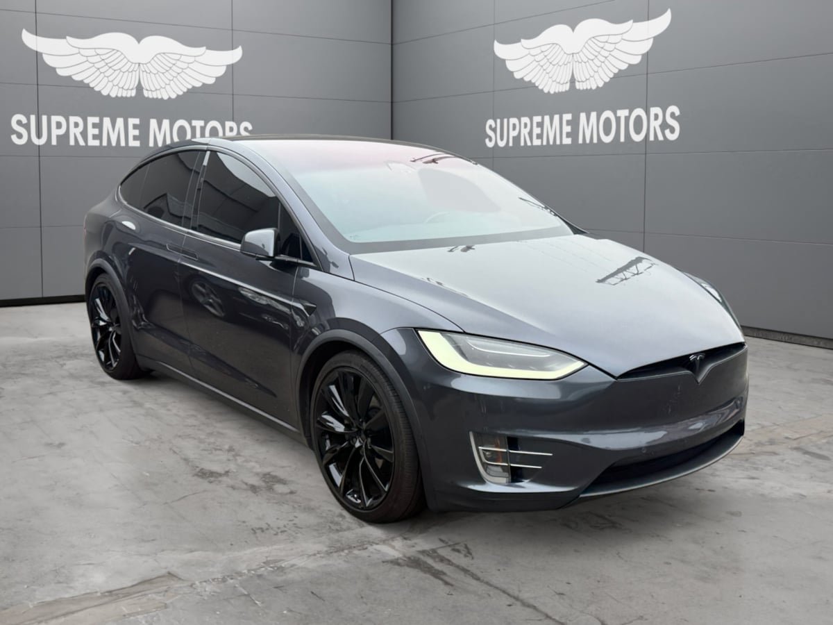 Used 2018 Tesla Model X AWD/4WD image 2