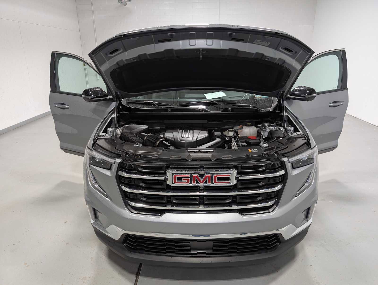 Certified 2024 GMC Acadia Elevation w/ Luxury Package image 13