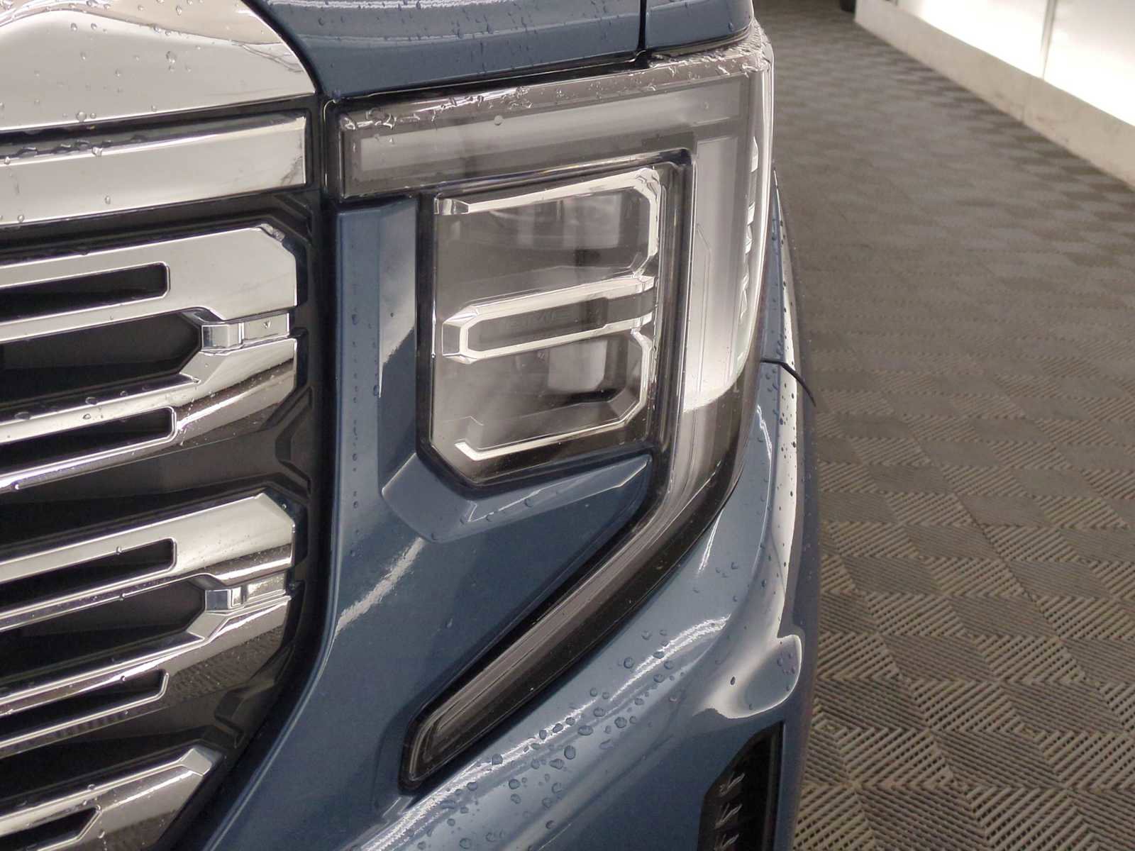 Used 2024 GMC Sierra 1500 Denali image 10