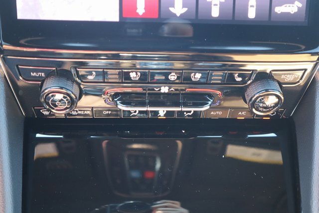 New 2025 Jeep Grand Cherokee Summit image 14