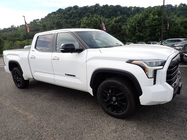 Used 2025 Toyota Tundra Limited AWD/4WD image 8