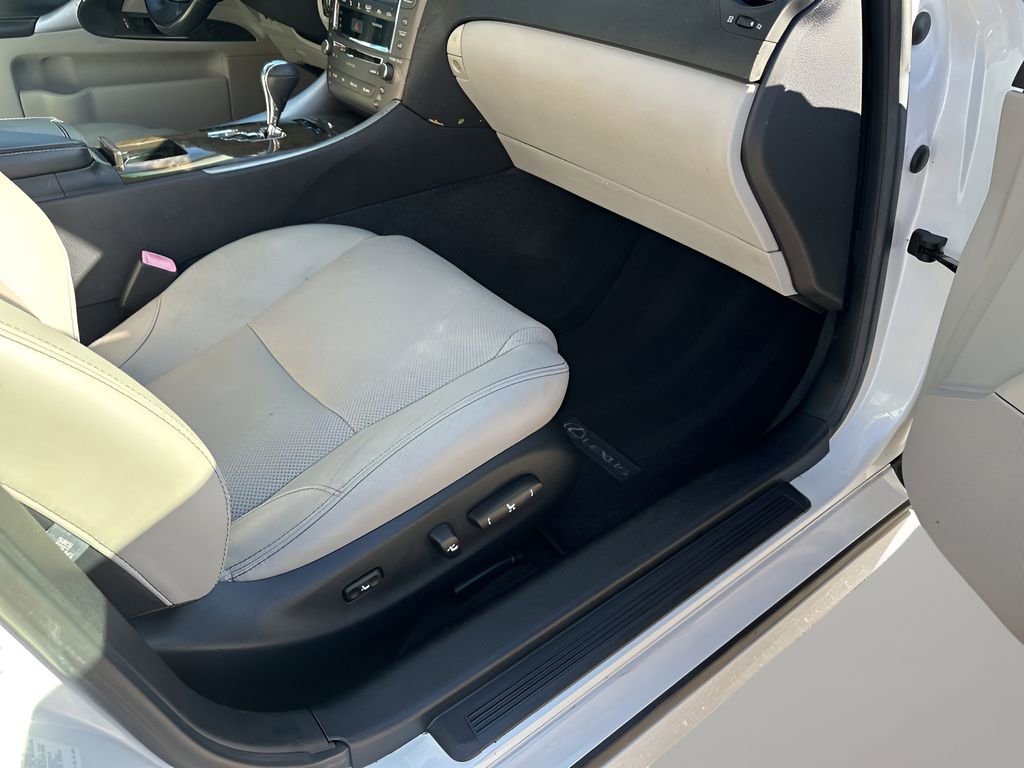 Used 2009 Lexus IS 250 250 image 16