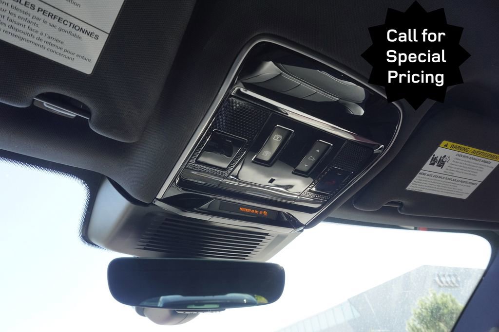 New 2025 Land Rover Range Rover Sport SE image 16