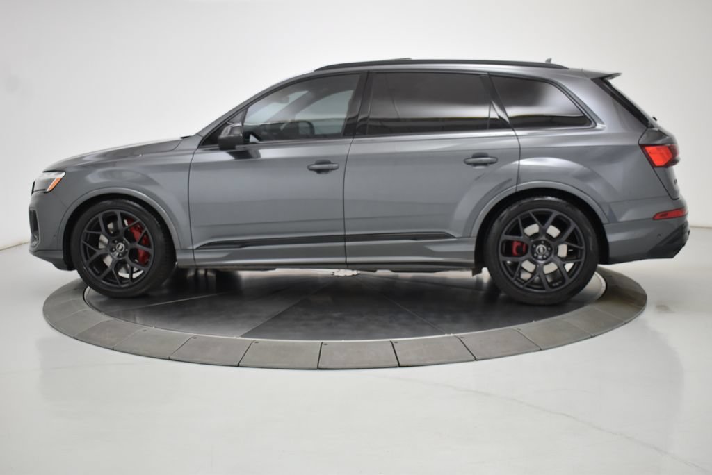 Used 2025 Audi SQ7 Prestige AWD/4WD image 21