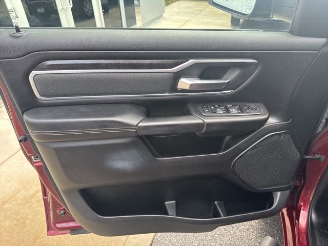 Used 2022 RAM 1500 Big Horn AWD/4WD image 11