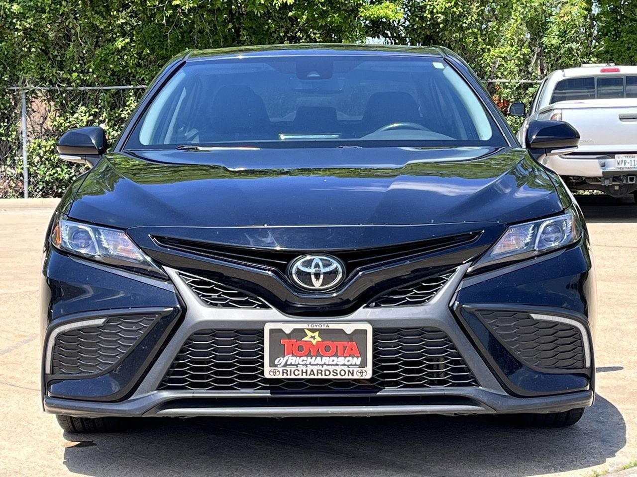Used 2024 Toyota Camry SE FWD image 7