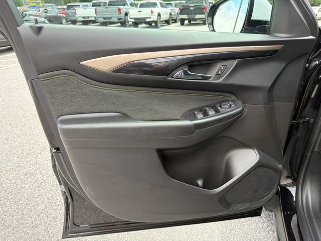Used 2025 Chevrolet TrailBlazer ACTIV w/ Driver Confidence Package FWD image 10