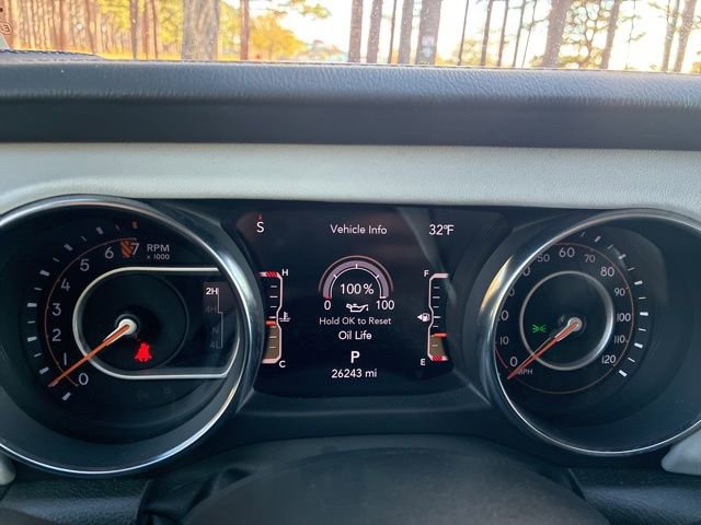 Used 2023 Jeep Gladiator Overland image 30